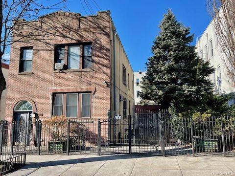 50-44 39th Street Sunnyside NY 11104