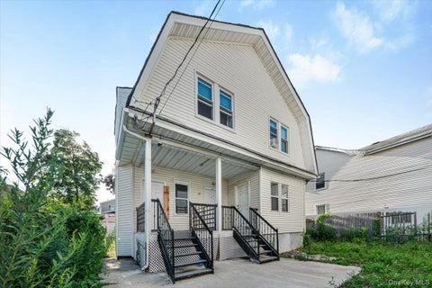 Apartment For Rent - 13-23A Mcbride Street #1<br/> Far Rockaway, NY 11691