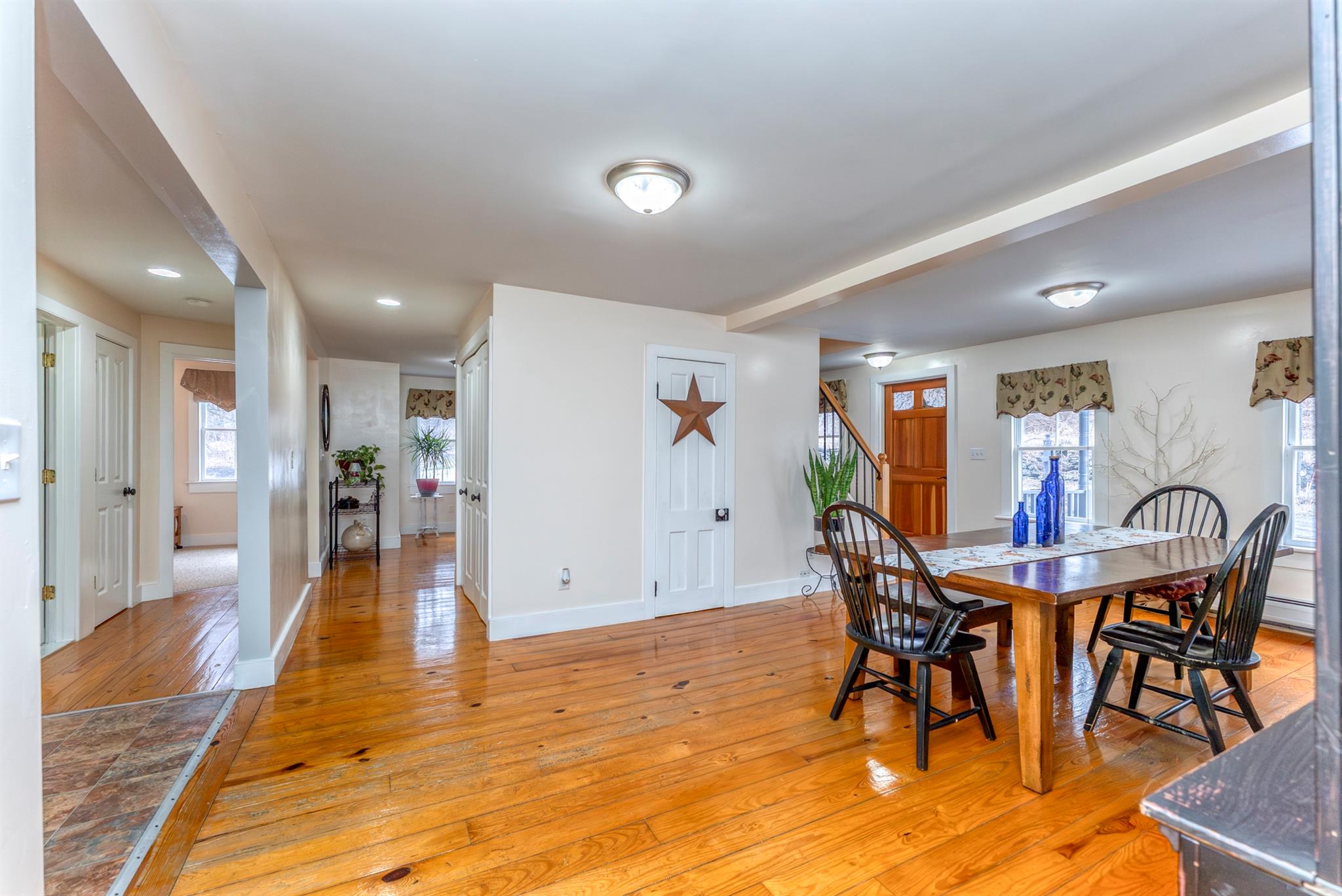 25 Birmingham Lane, Rosendale, New York image 9