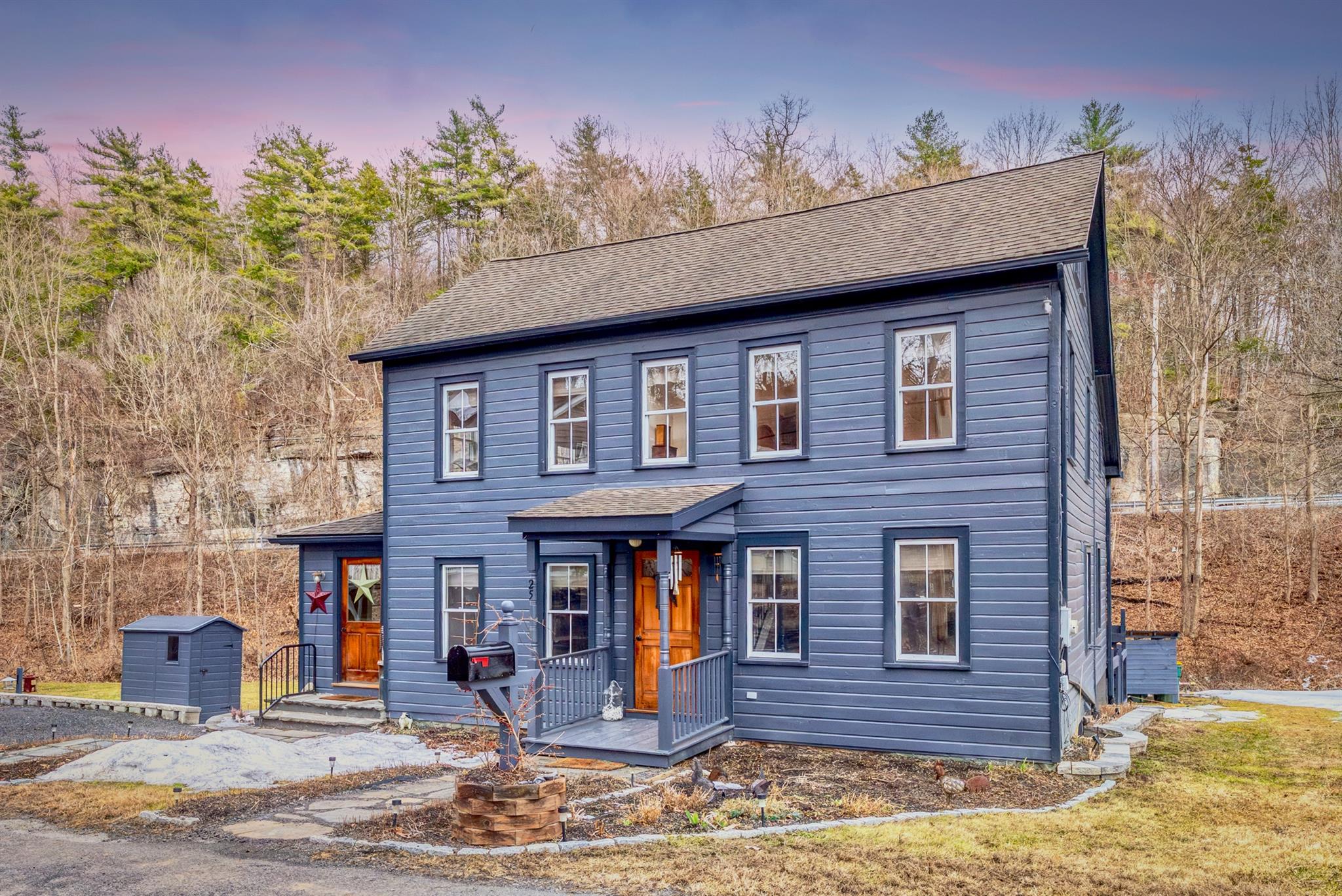 25 Birmingham Lane, Rosendale, New York image 2