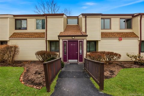 Condo For Sale - 51 Jefferson Oval #D<br/> Yorktown Heights, NY 10598