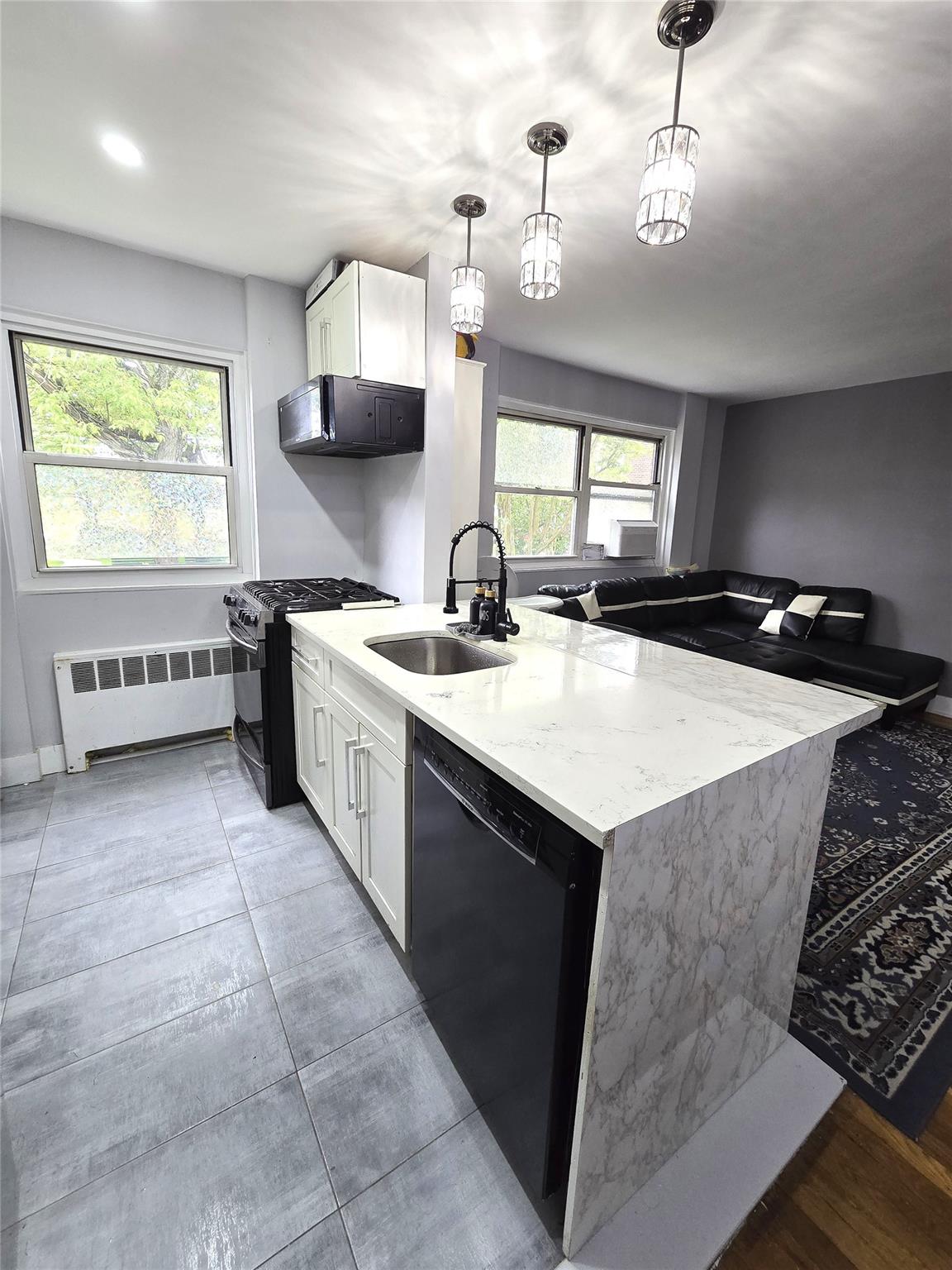 Property for Sale at Shore Parkway 1L, Howard Beach, Queens, NY - Bedrooms: 1 
Bathrooms: 1 
Rooms: 3  - $249,000