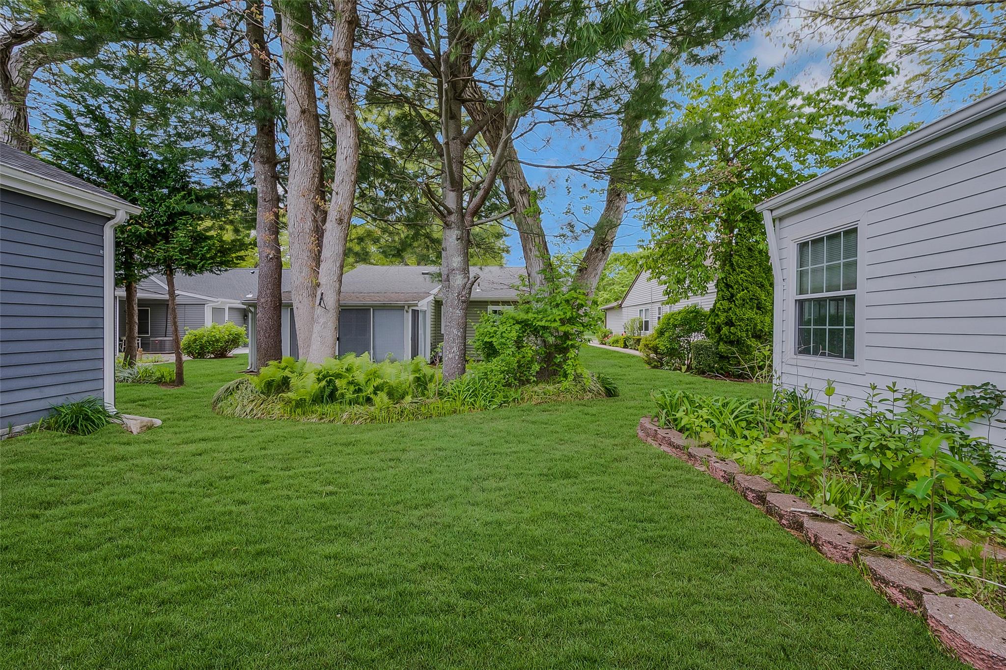 209 Kingston Drive, Ridge, New York image 22