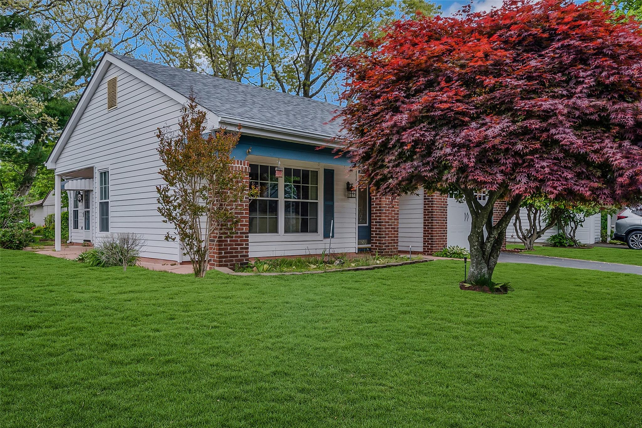 209 Kingston Drive, Ridge, New York image 21