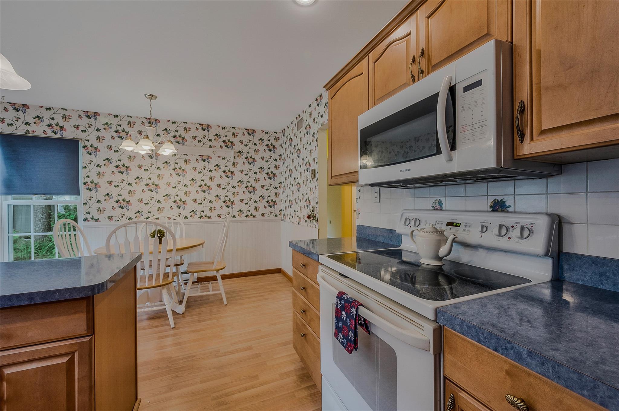 209 Kingston Drive, Ridge, New York image 10
