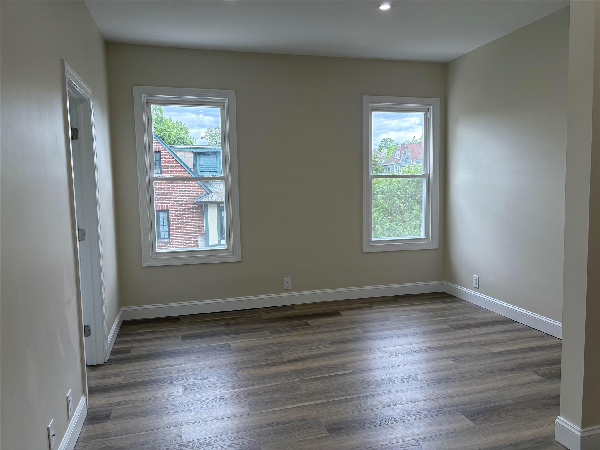 74 Rossmore Avenue 2