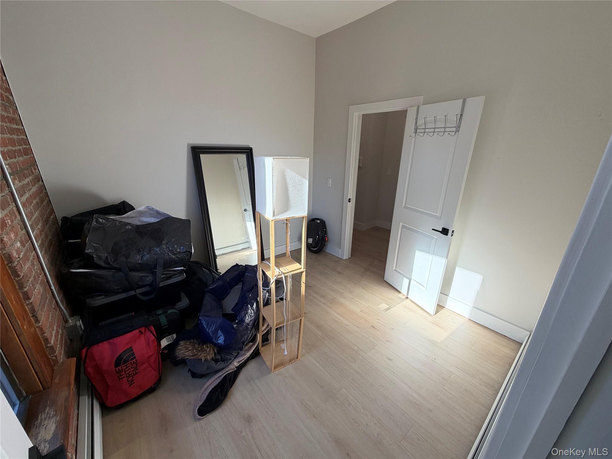 Beacon, New York 12508, United States, 1 Bedroom Bedrooms, ,1 BathroomBathrooms,Residential,Active,226874