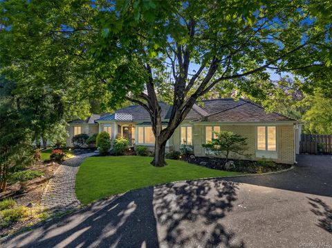 18 Millbank Road Poughkeepsie NY 12603