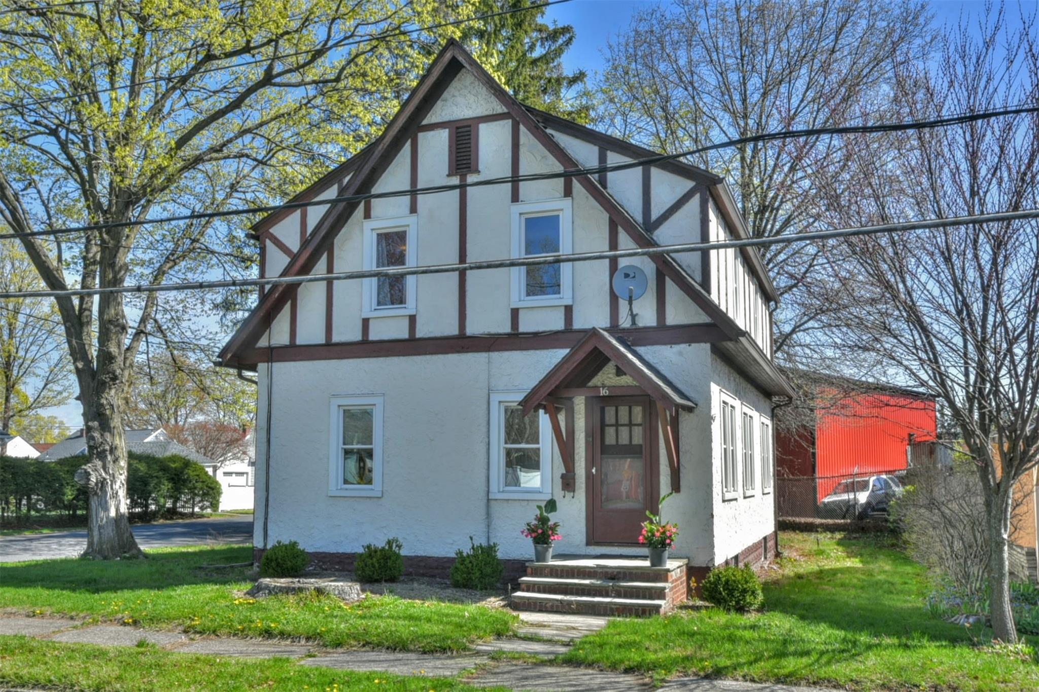 16 Roosevelt Avenue, Kingston, New York image 2