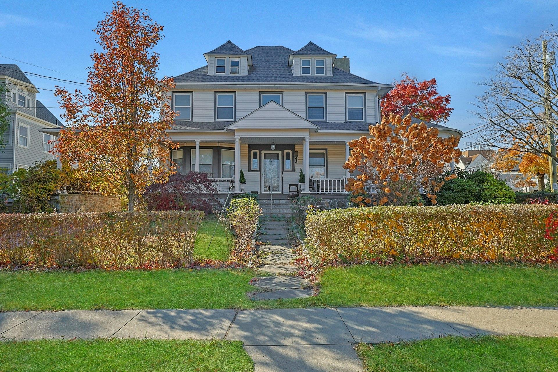 127 Woodland Avenue, New Rochelle, New York image 1