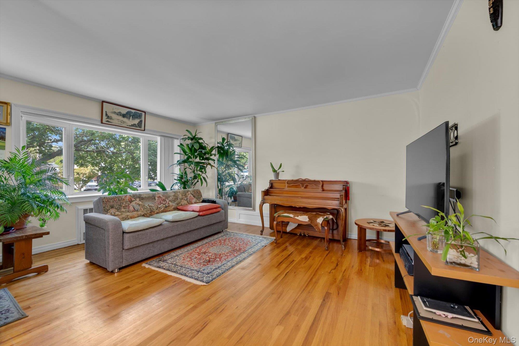 56-21 E Hampton Boulevard - Photo 3