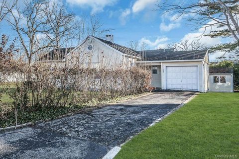 252 Toronto Avenue Massapequa NY 11758