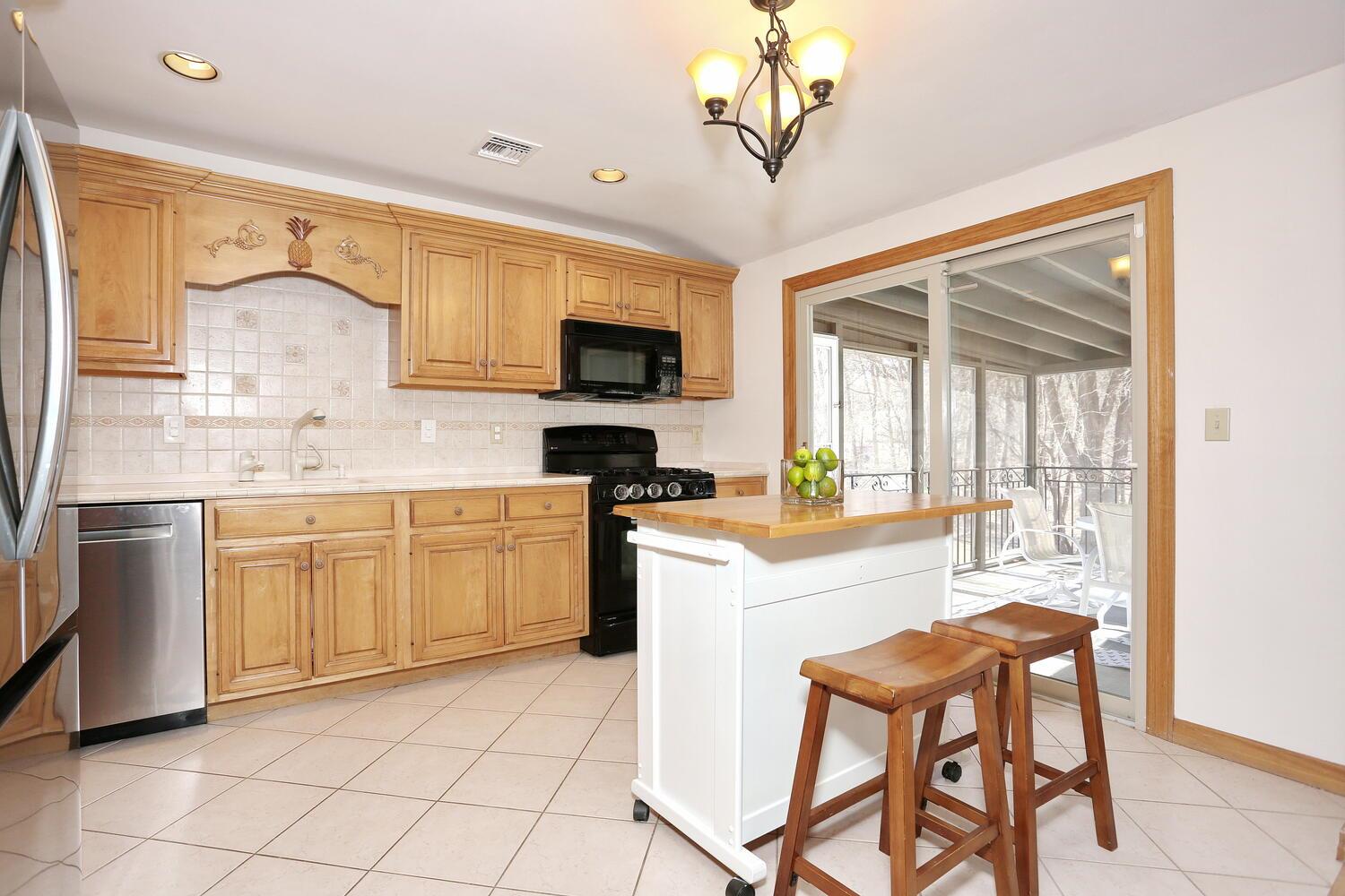 52 Argow Place, Nanuet, New York image 12