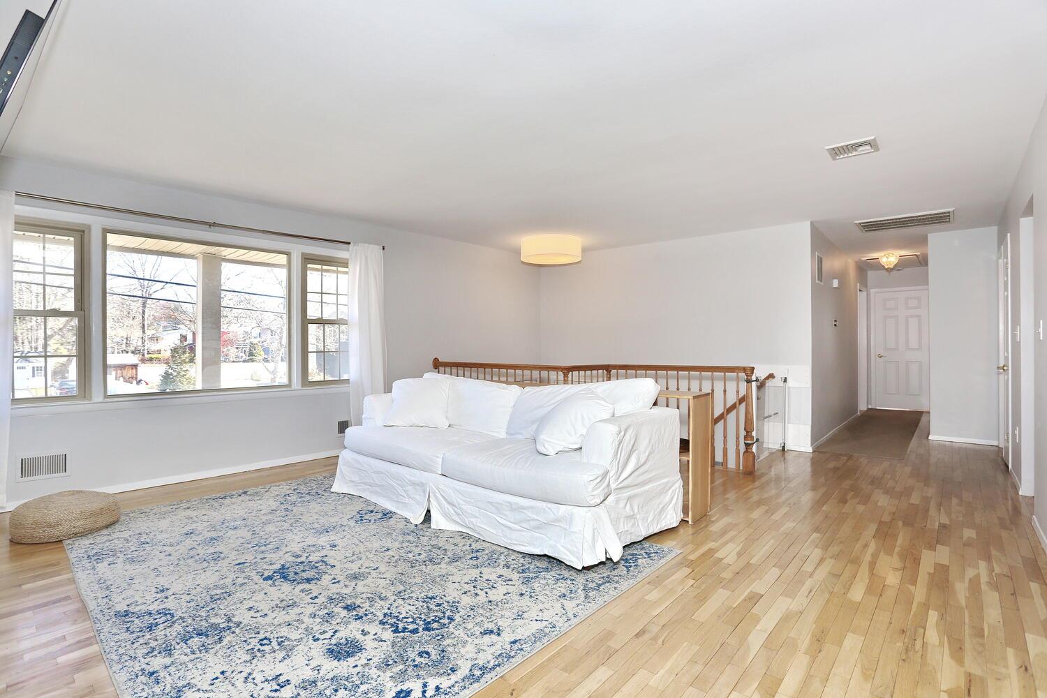 52 Argow Place, Nanuet, New York image 4