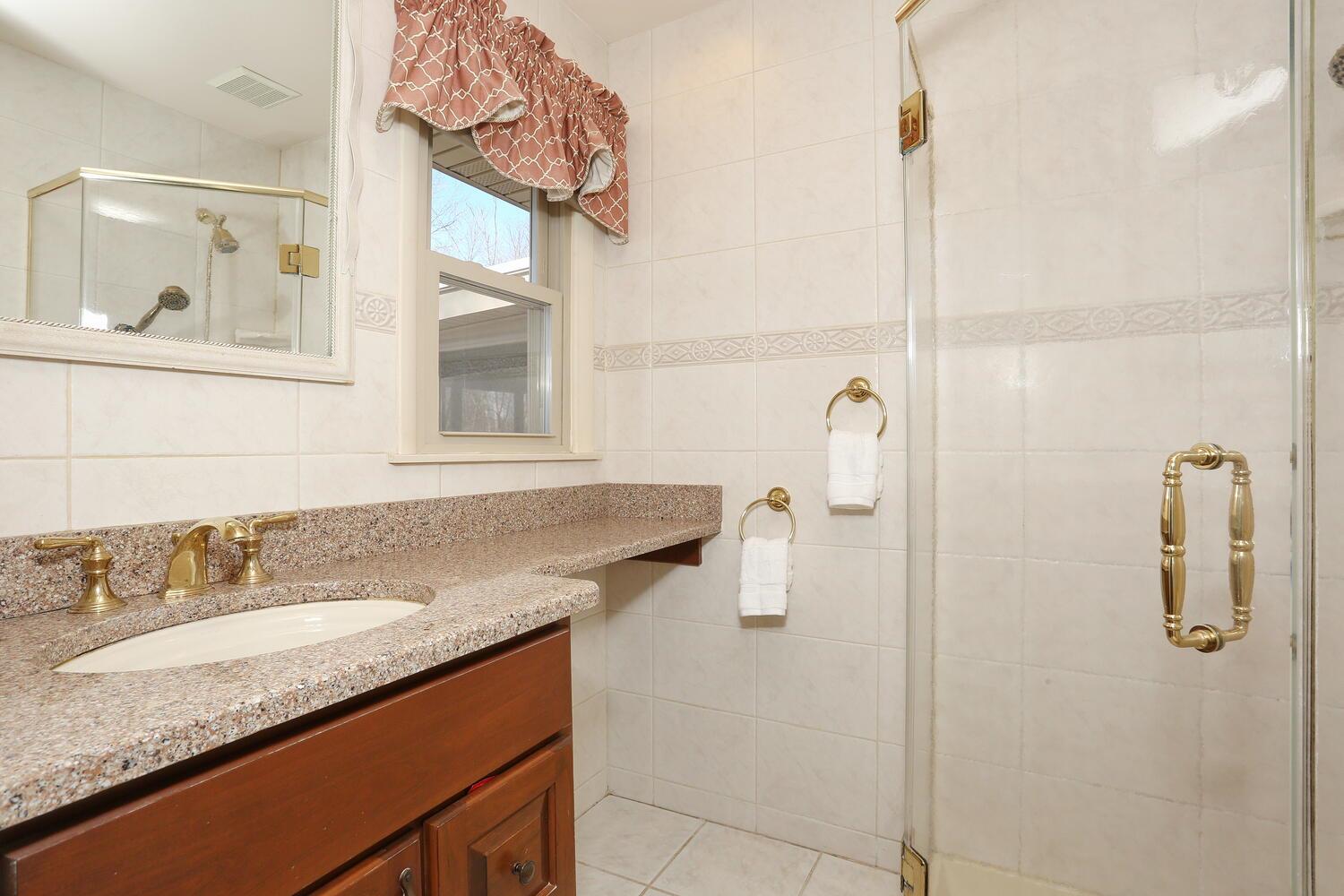 52 Argow Place, Nanuet, New York image 17