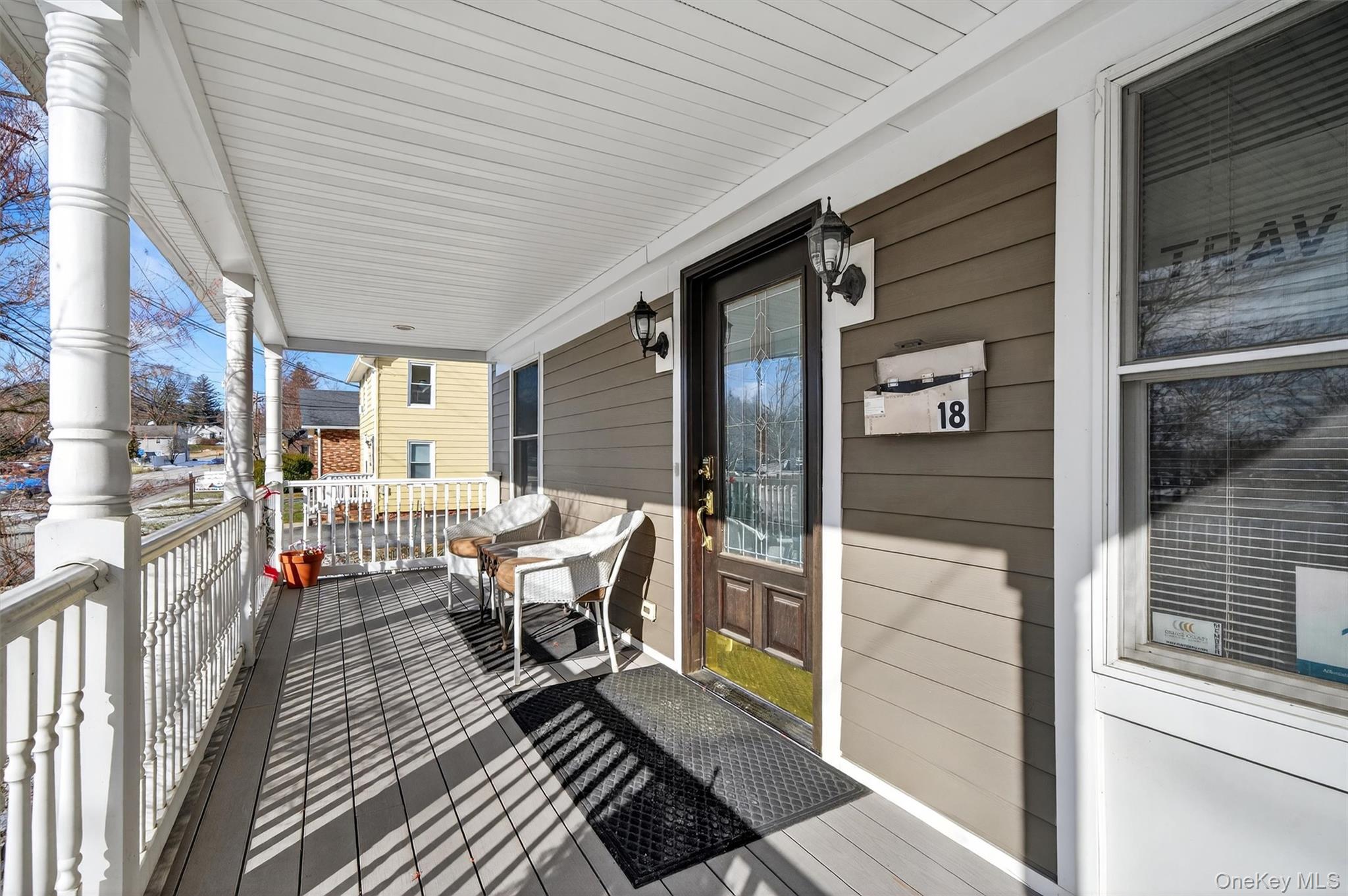 18 Scotchtown Avenue