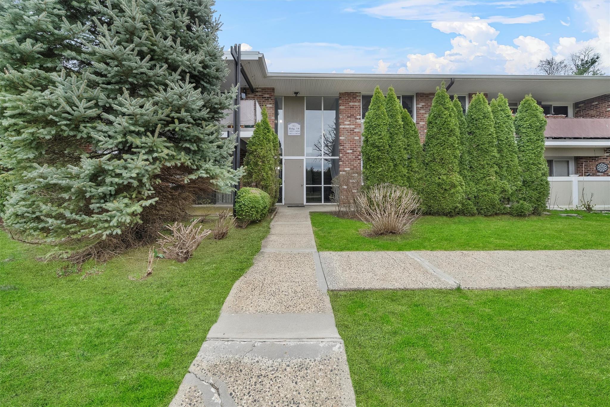 1414 Old Country Road, Elmsford, New York image 3