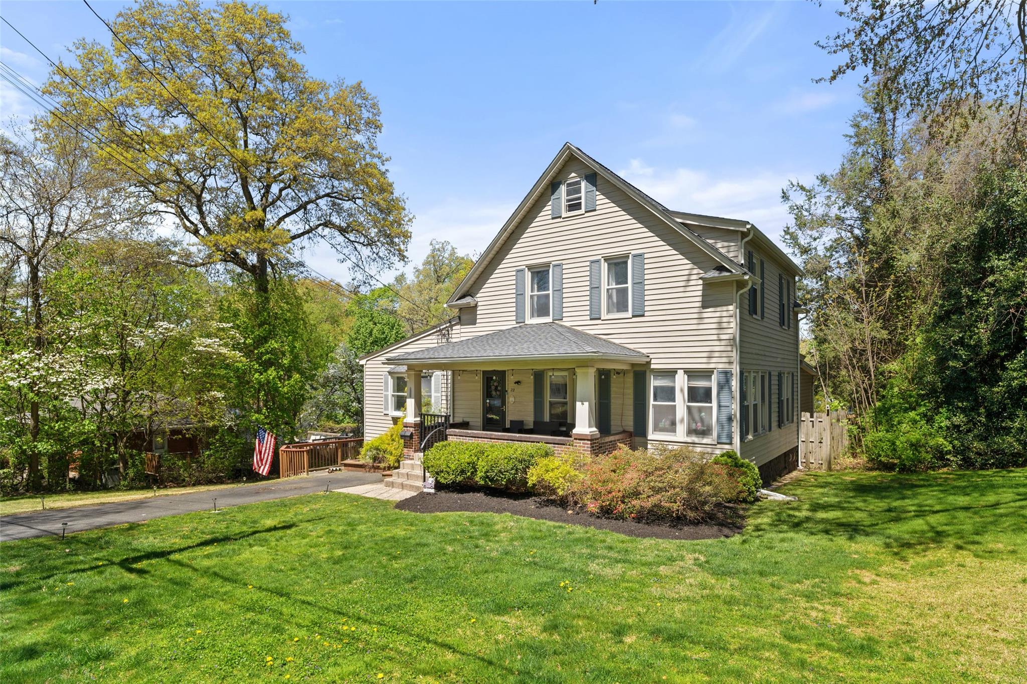22 Blauvelt Street, Nanuet, New York image 2