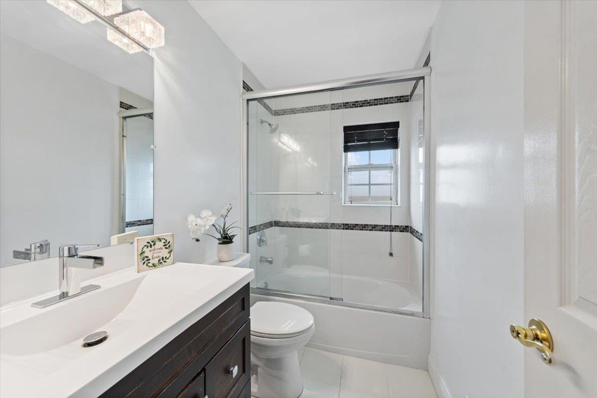 231 Surf Drive #140B, Bronx, New York image 3