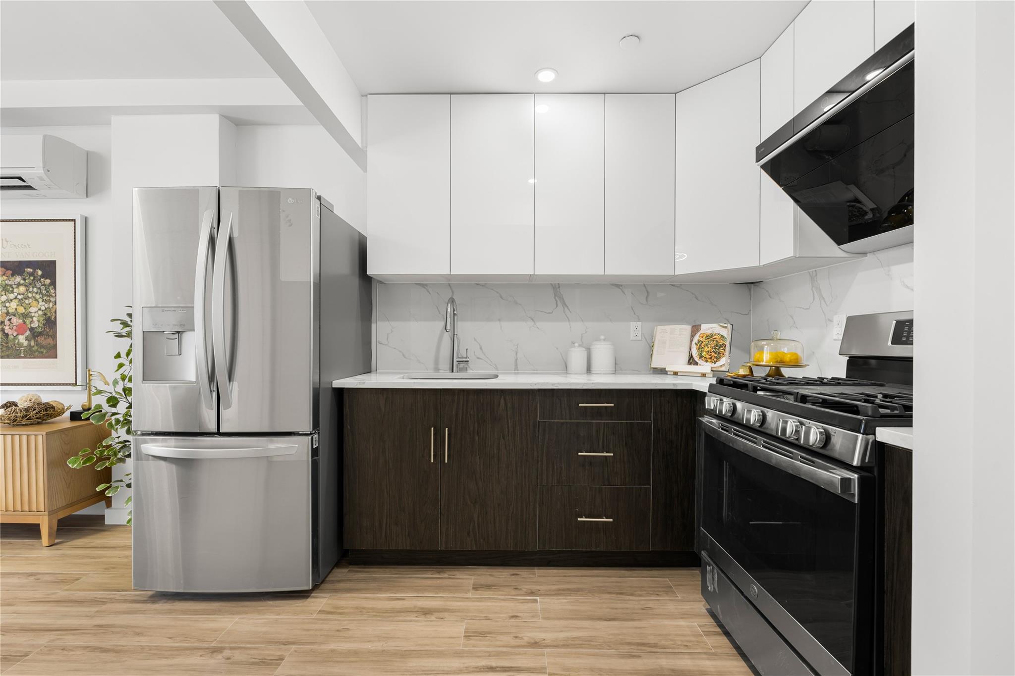 70-65 Queens Boulevard #8D, Woodside, New York image 7