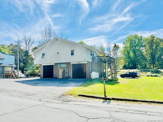 47 Upper Main Street