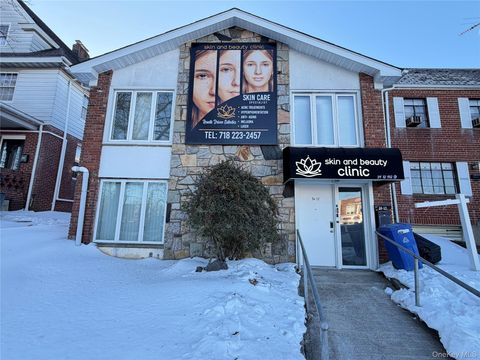 Multifamily For Sale - 34-12 192nd Street<br/> Flushing, NY 11358