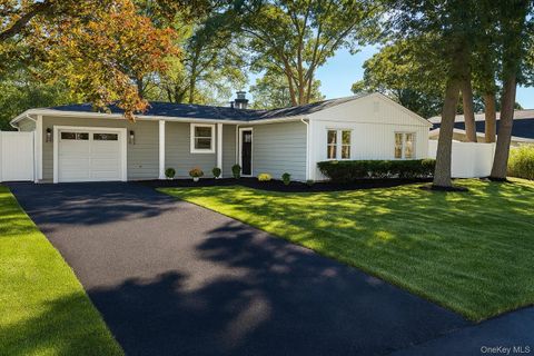 Photo of 15 Spurwoods Lane, Farmingville, NY 11738 (MLS # 919960)