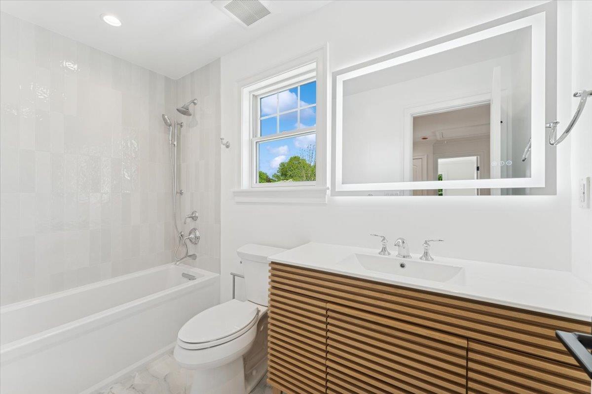 42 Second  Street Extension, Glen Cove, New York image 33