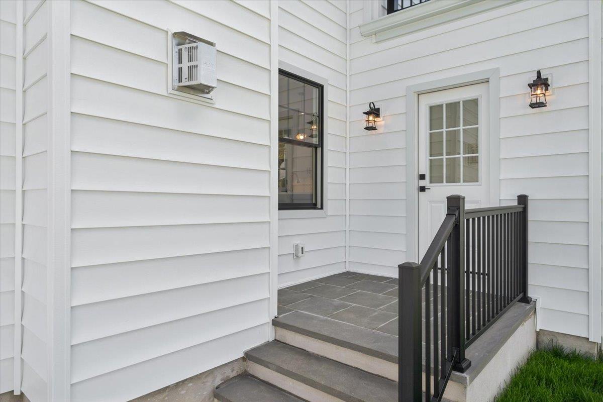 42 Second  Street Extension, Glen Cove, New York image 8