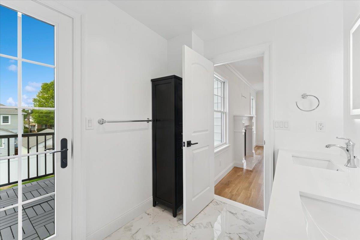 42 Second  Street Extension, Glen Cove, New York image 38