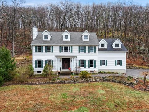 580 Oscawana Lake Road Putnam Valley NY 10579