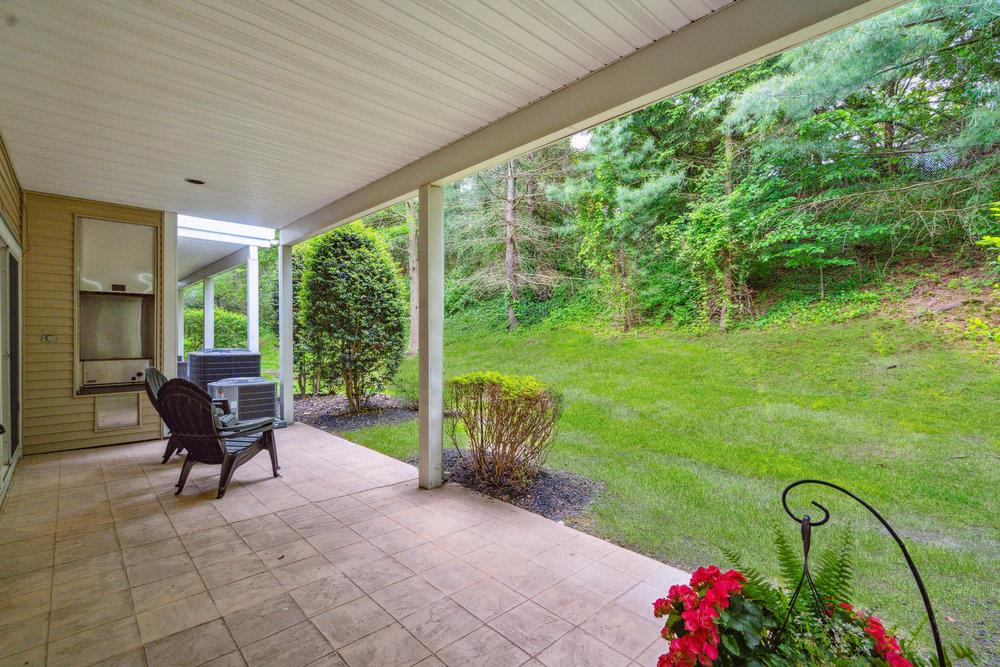 76 Sagamore Drive, Plainview, New York image 16