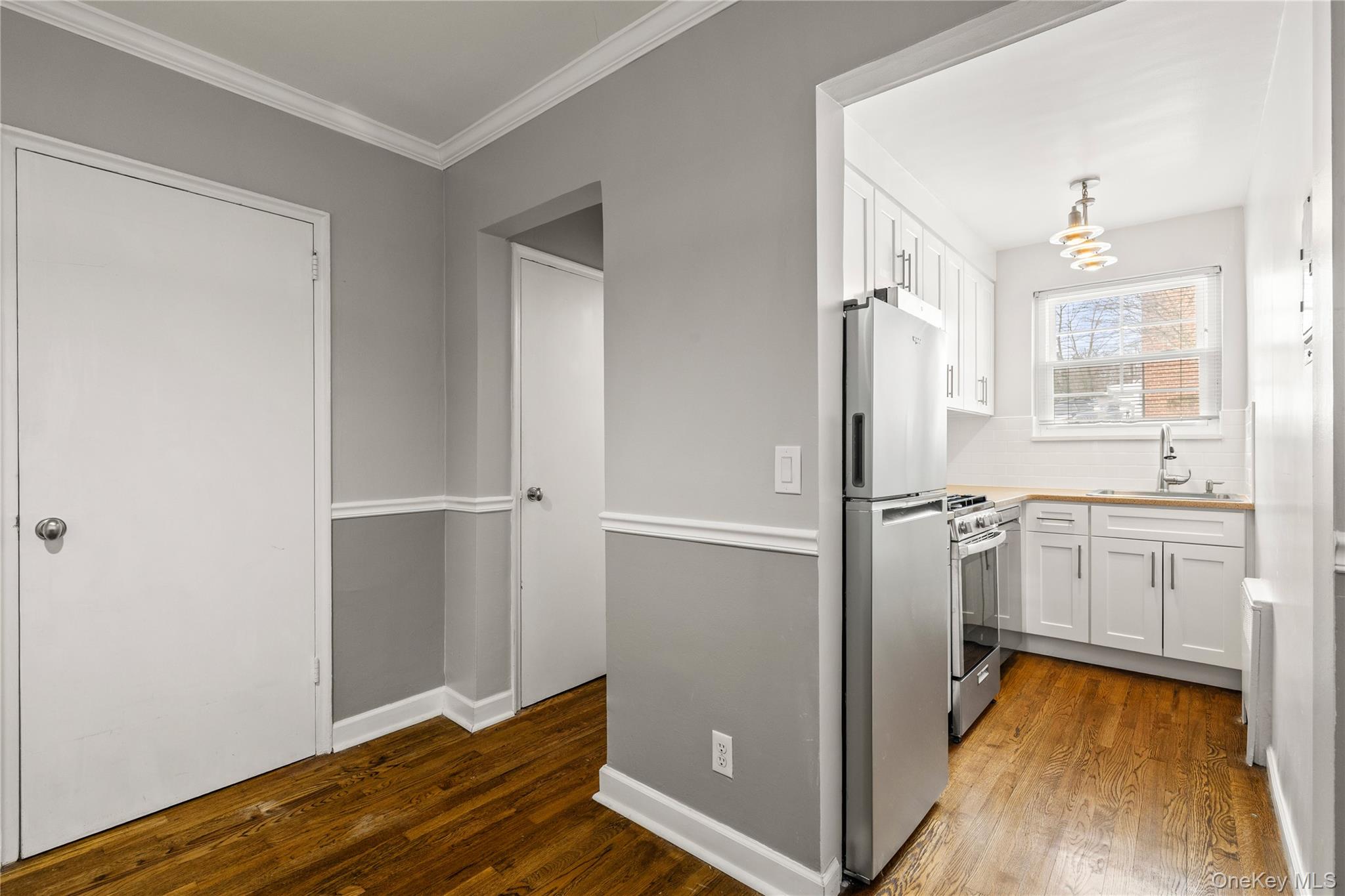 100 Theodore Fremd Avenue A1D