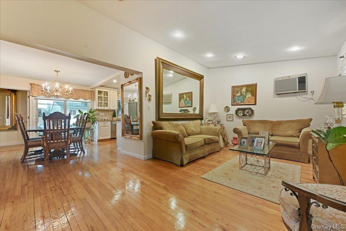 3937 Kingsberry Road