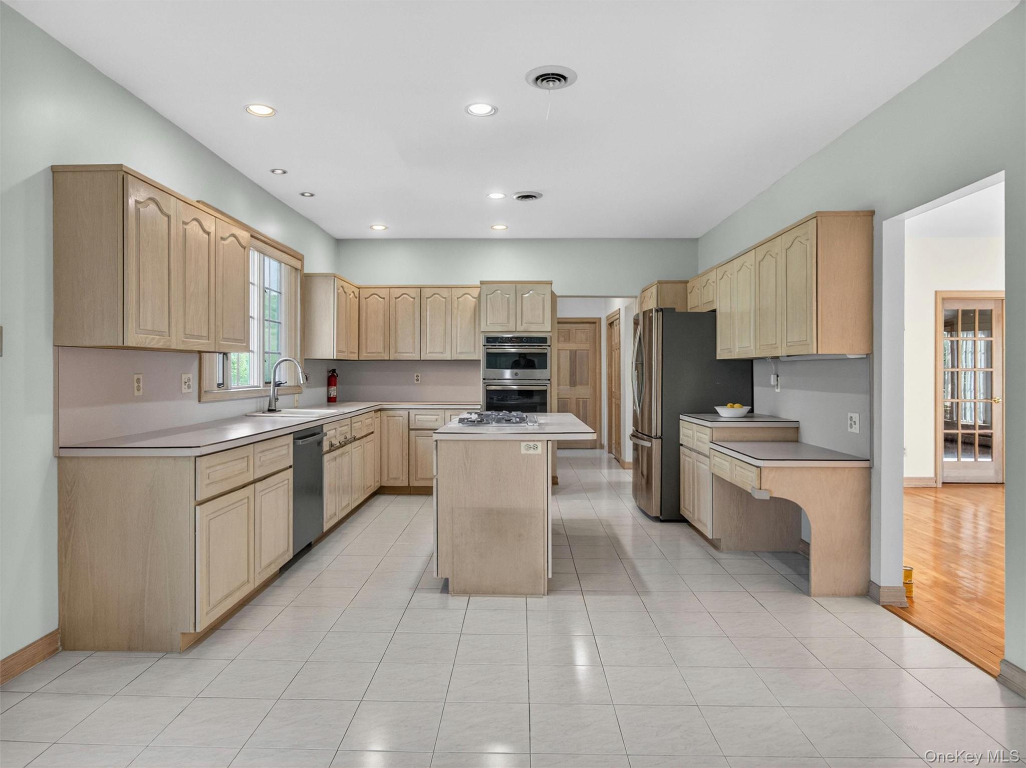 216 Strawtown Road