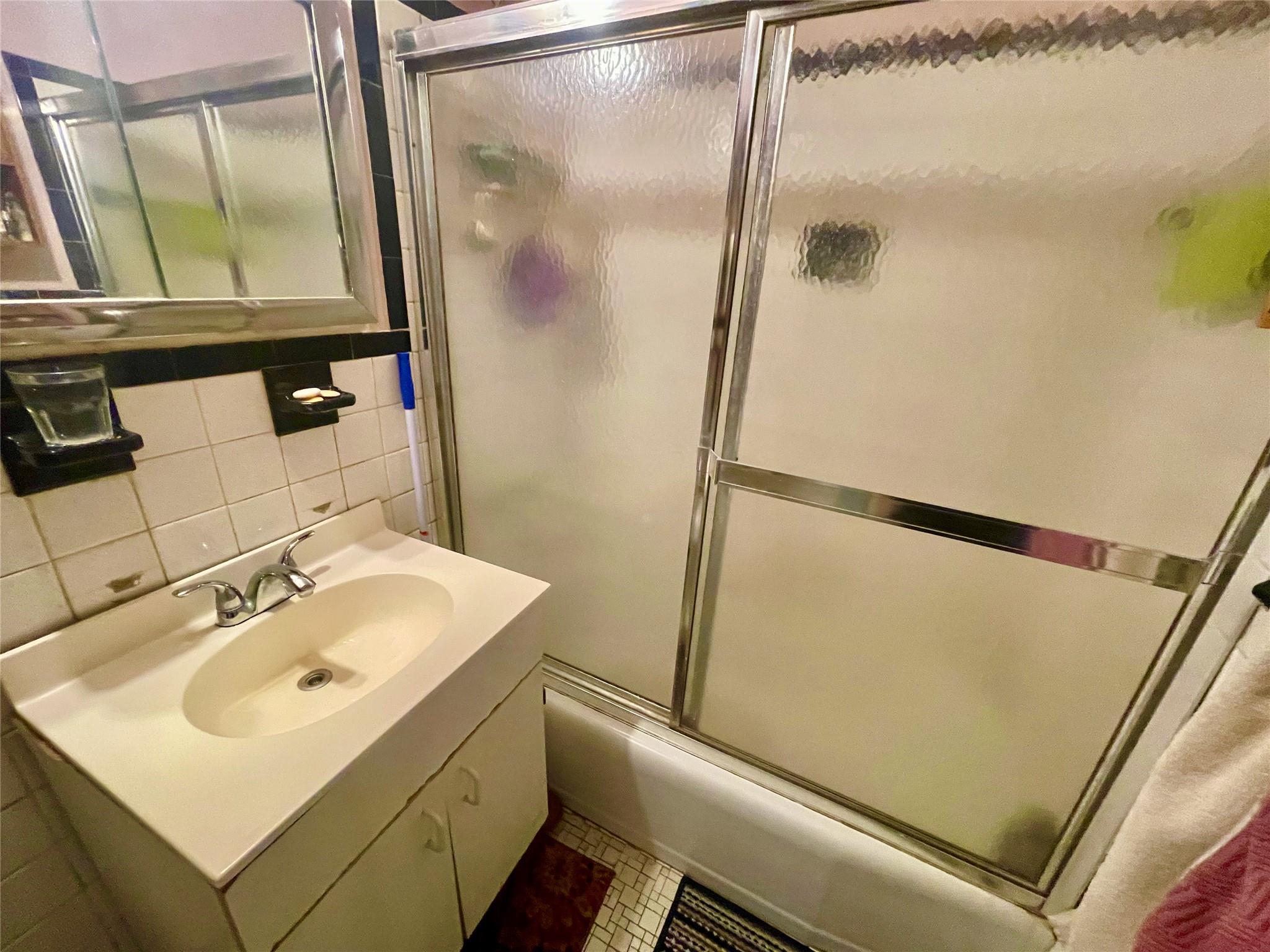 8111 45 Avenue #8M, Elmhurst, New York image 8