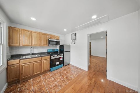 Multifamily For Rent - 14 Yankee Place #1<br/> Ellenville, NY 12428