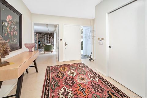 Tiny photo for 132 Ridgecrest Road, Briarcliff Manor, NY 10510 (MLS # 955436)