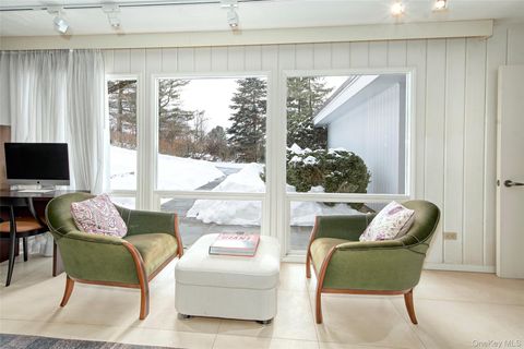 Tiny photo for 132 Ridgecrest Road, Briarcliff Manor, NY 10510 (MLS # 955436)