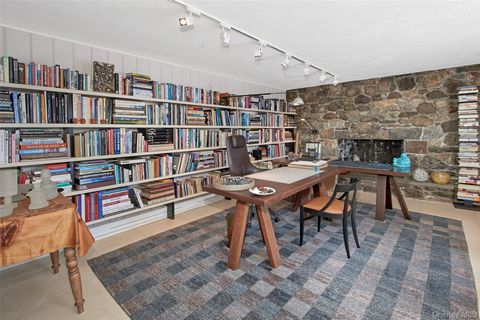 Tiny photo for 132 Ridgecrest Road, Briarcliff Manor, NY 10510 (MLS # 955436)