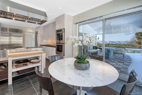 Tiny photo for 132 Ridgecrest Road, Briarcliff Manor, NY 10510 (MLS # 955436)