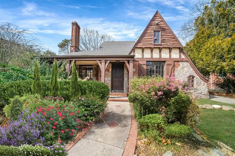 182-37 Radnor Road Jamaica Estates NY 11432