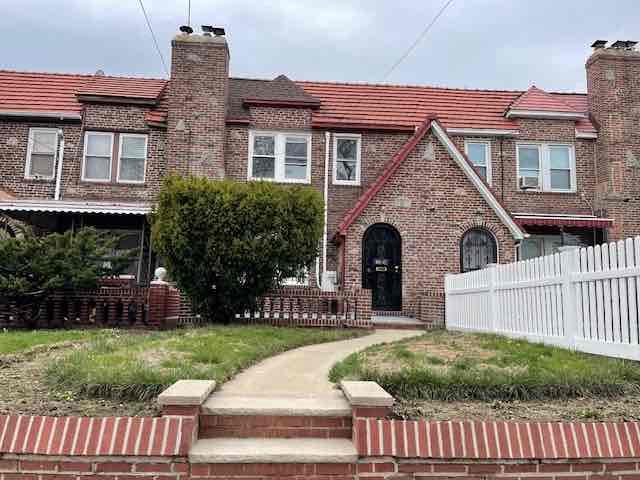 11640 217th Street, Cambria Heights, New York image 38