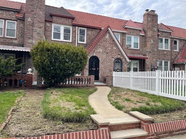 11640 217th Street, Cambria Heights, New York image 1