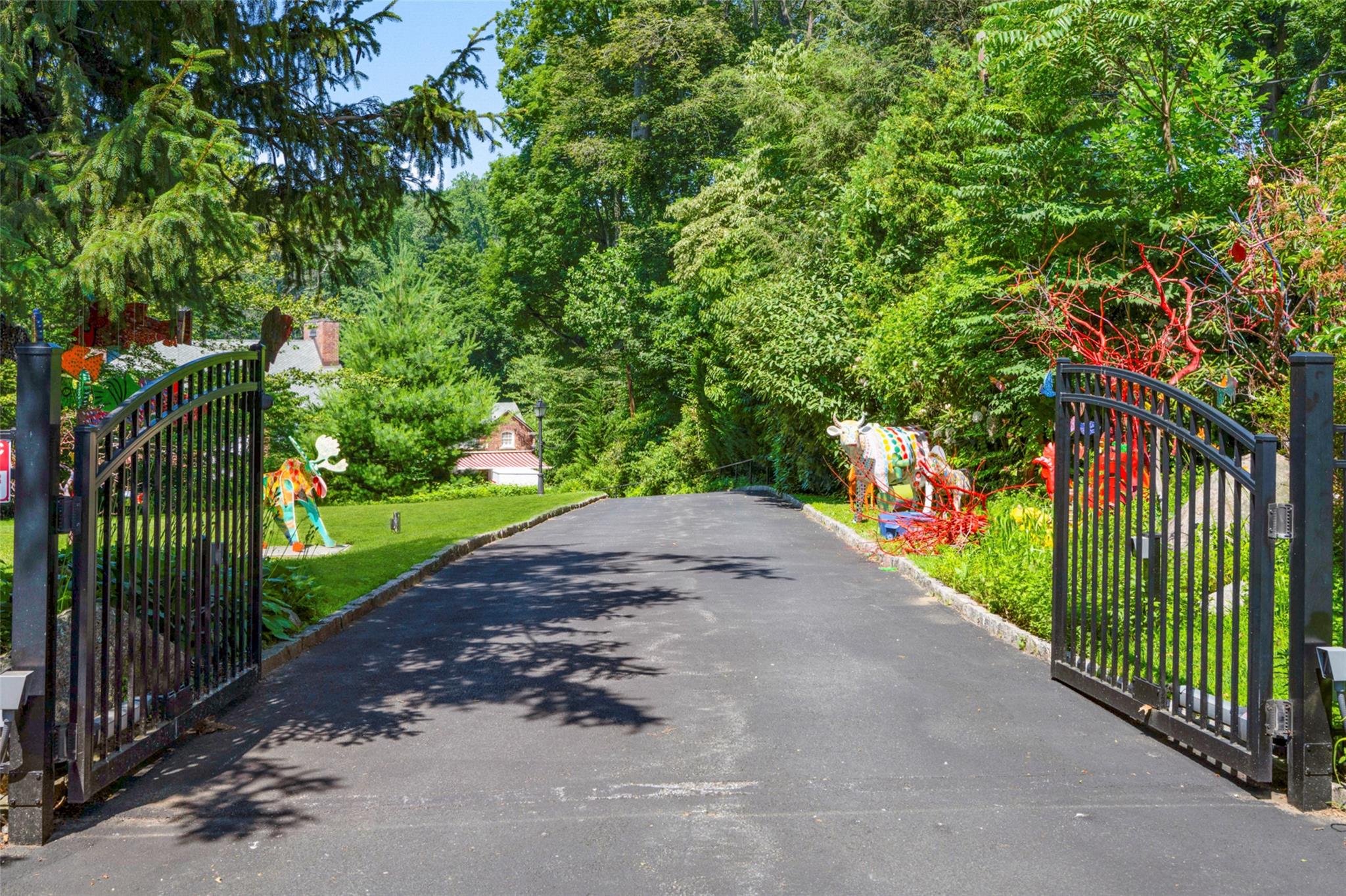 400 Beechmont Drive