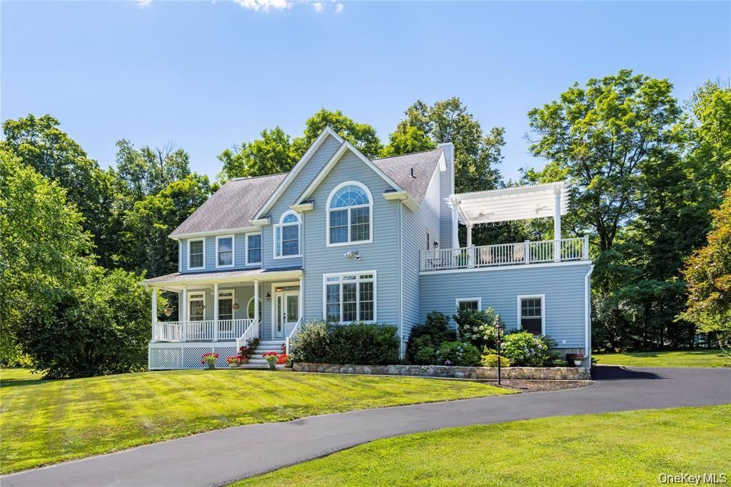 Photo of 6 Old Town Road, Beacon, NY 12508 (MLS # 960914)