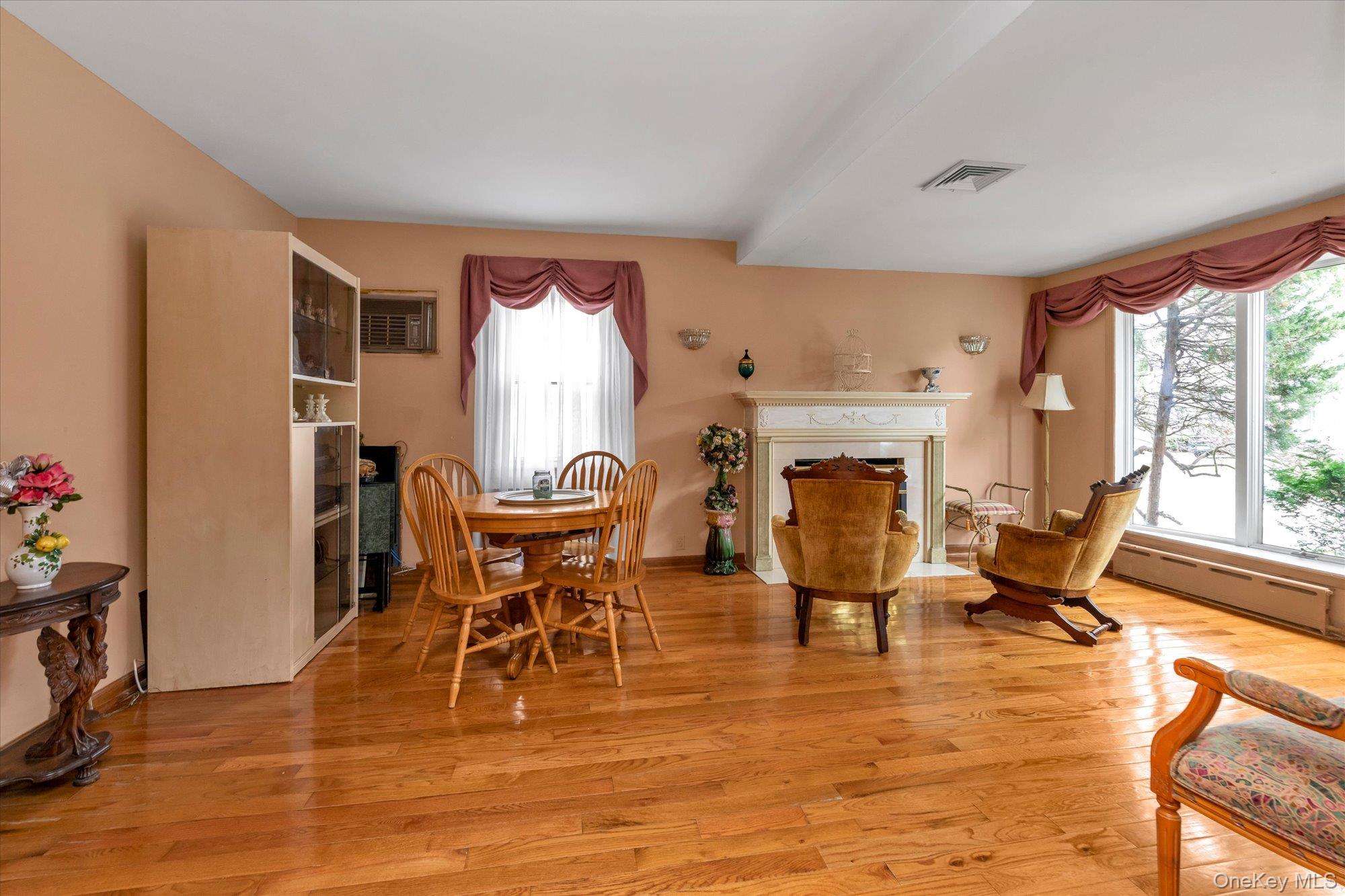 104 E. Melrose Street