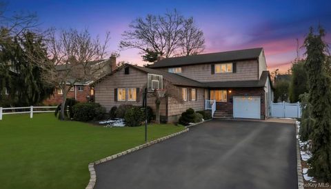 274 Collington Drive Ronkonkoma NY 11779