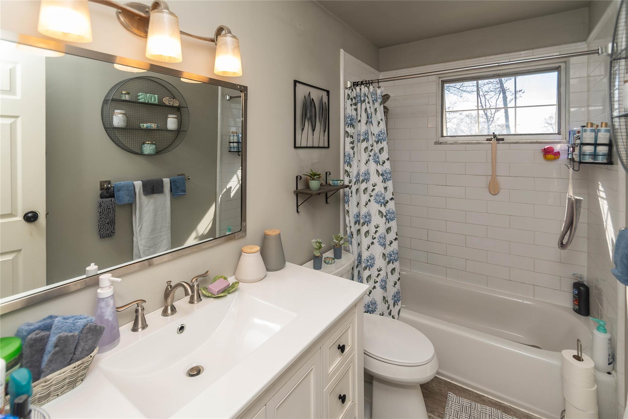13 Tulip Lane, Monroe, New York image 18