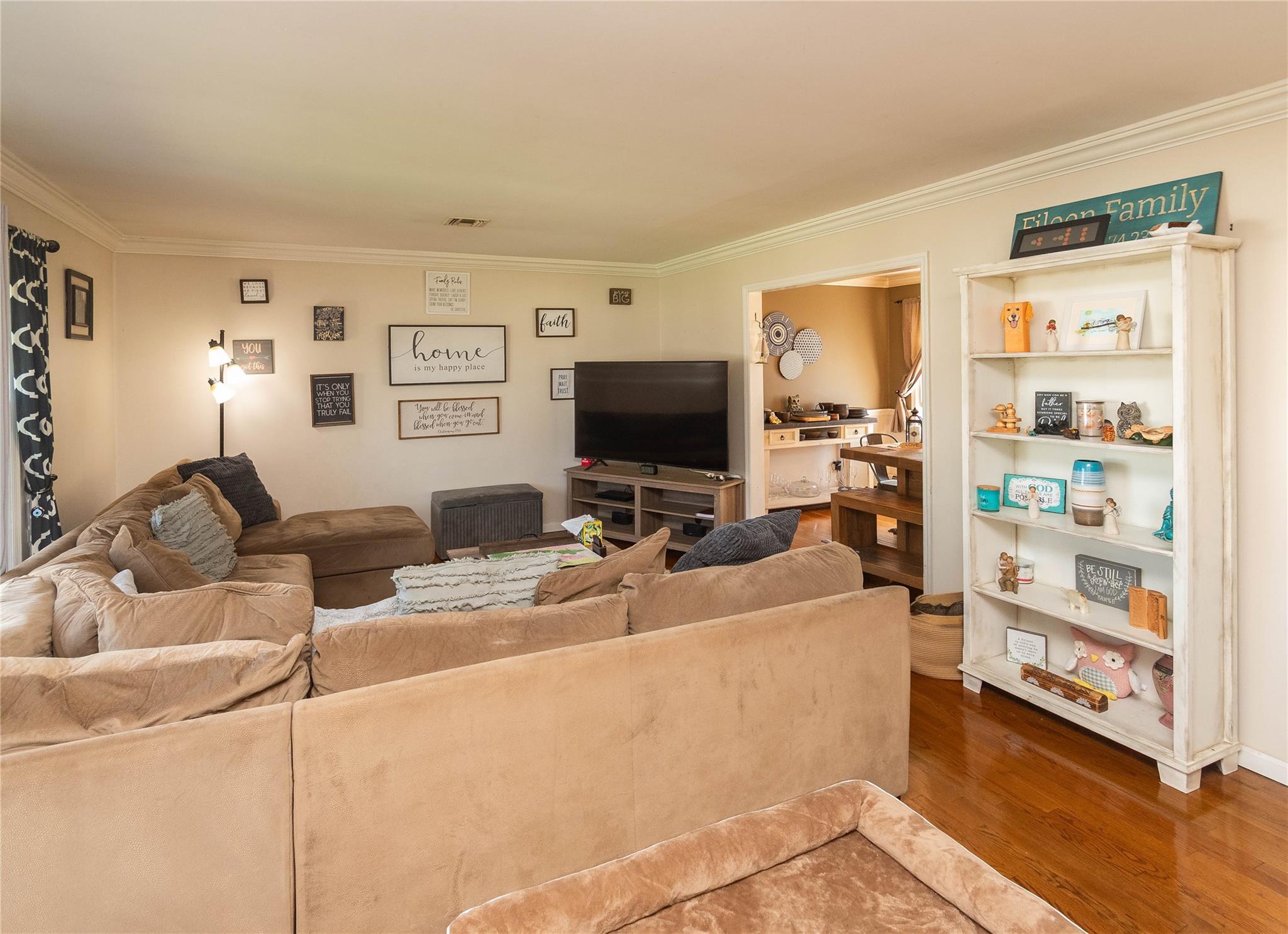 13 Tulip Lane, Monroe, New York image 6